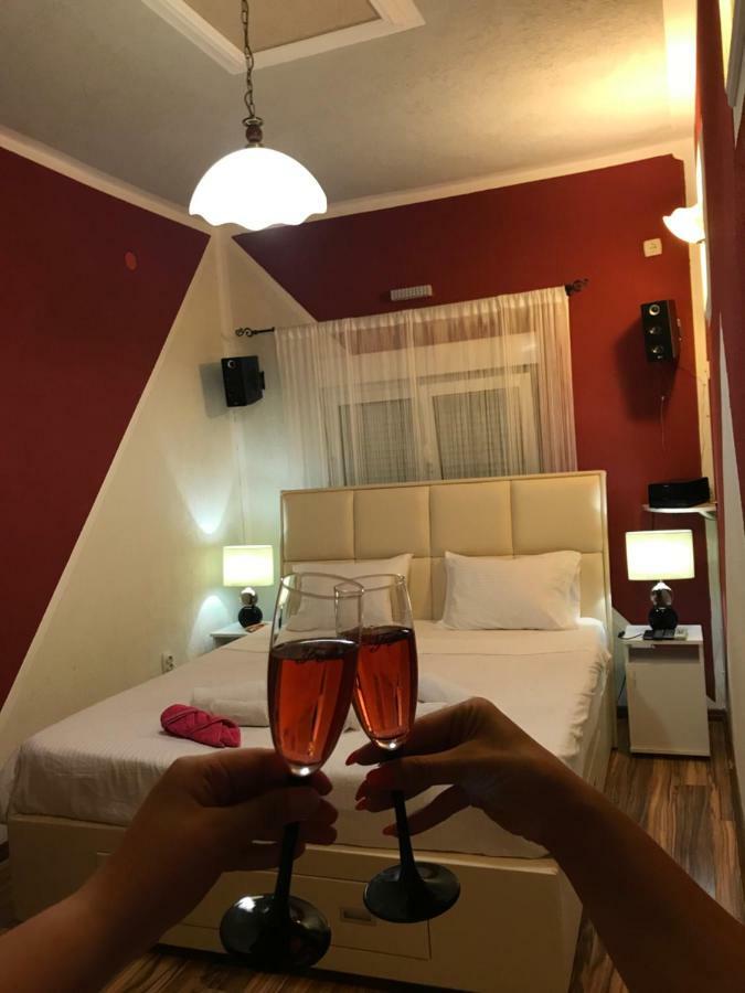 Apartments Ljiljanic Будва Экстерьер фото